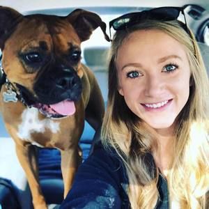 Meet your Posher, Amelia